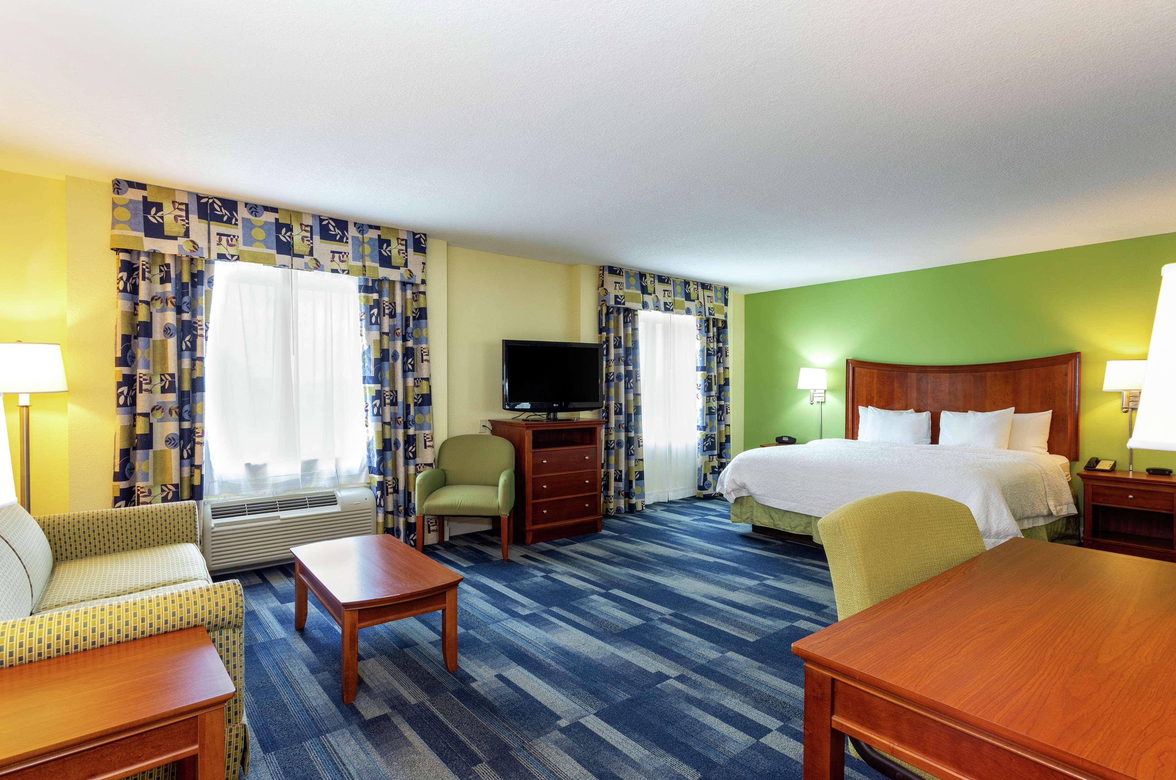 Hampton Inn & Suites - Форт Пиърс Екстериор снимка